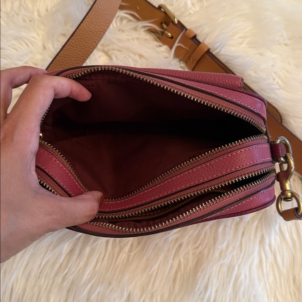 Coach Willow Camera Bag - Picture 12 of 16
